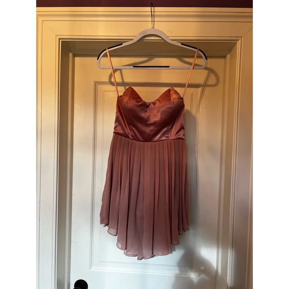 Short pink dress